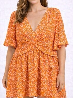 Women’s Plus Size Floral V-Neck Twist Front Dress - Size 4X